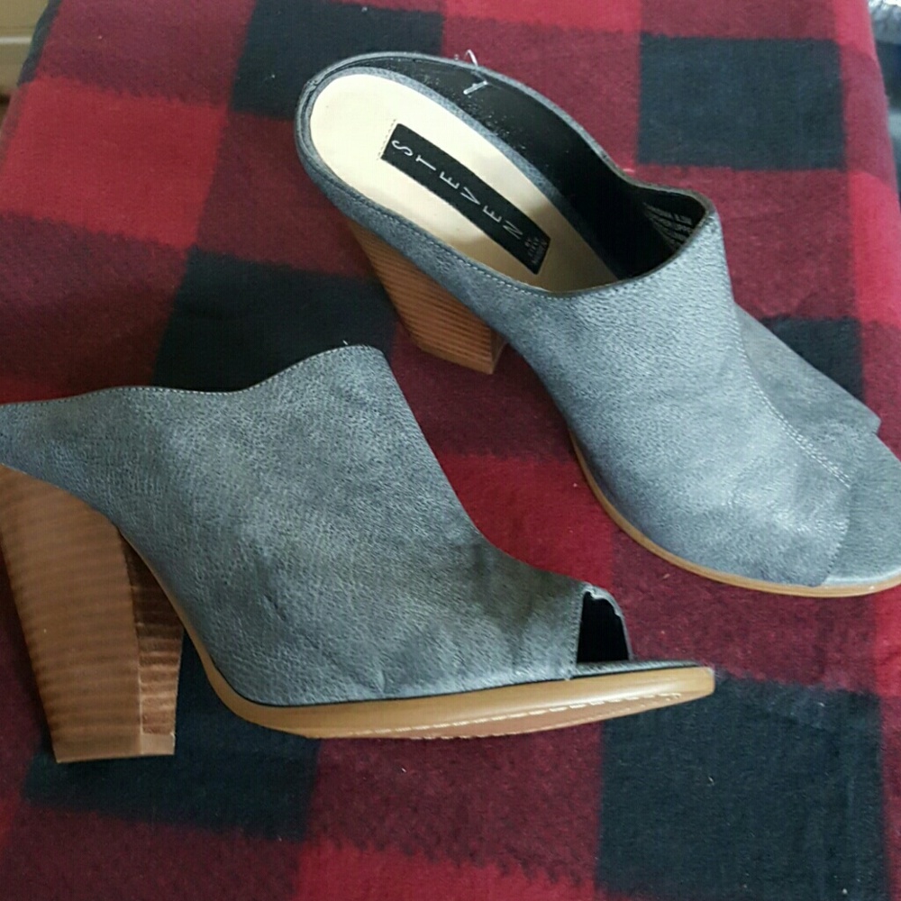 New Steve Madden shoes